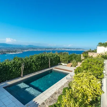 Breathtaking Sea Views Sur Villa *